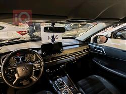 ميتسوبيشي اوتلاندر